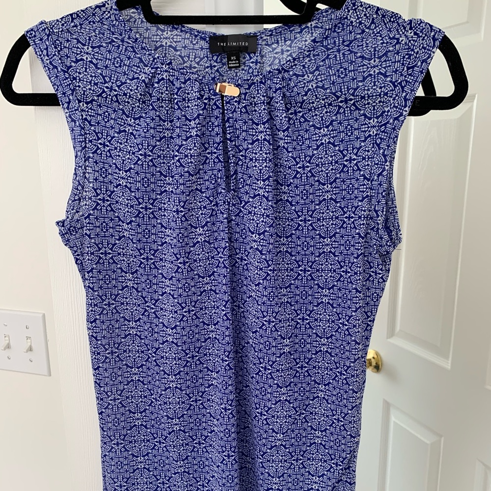 The Limited blue patterned blouse size XS